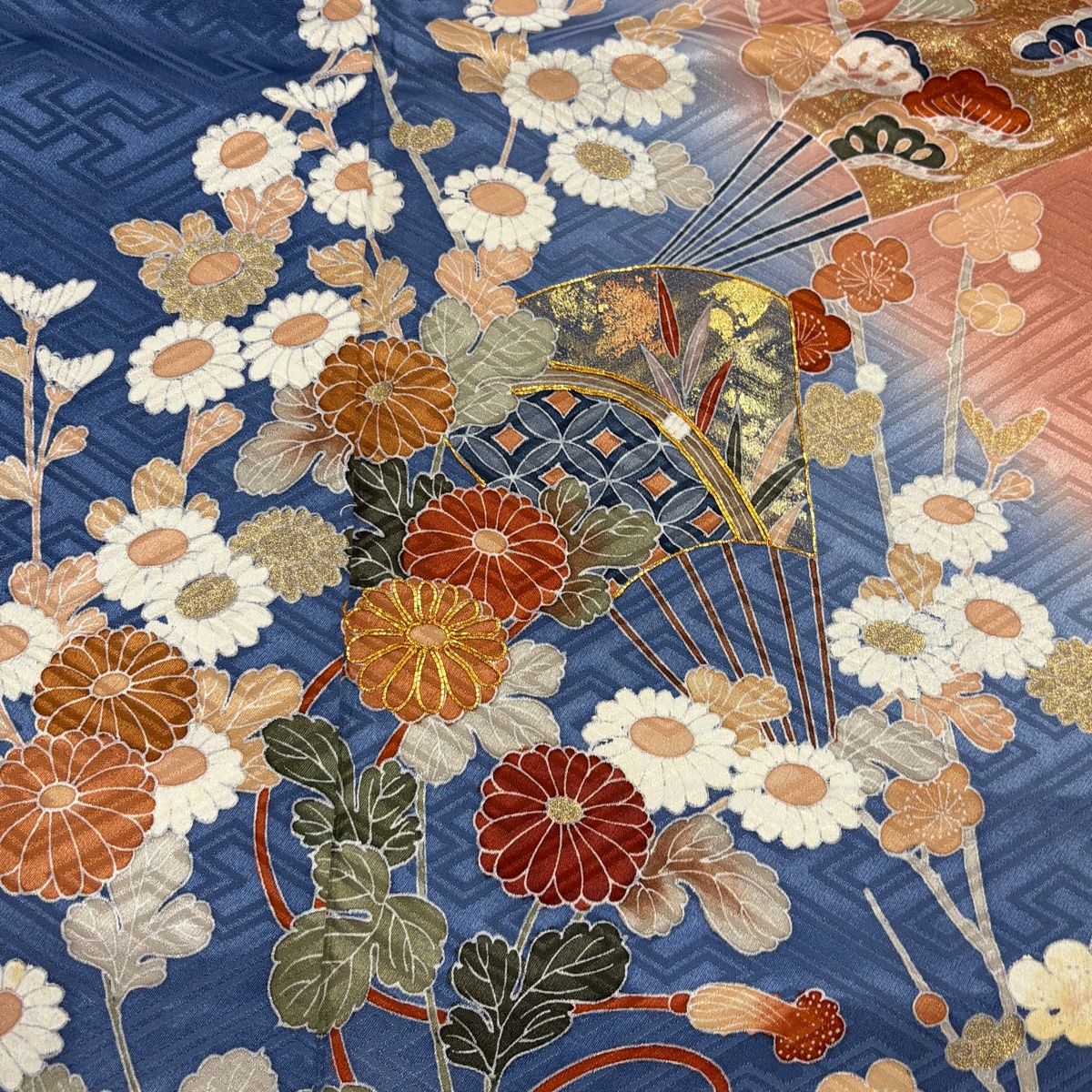 付下げ 美品 名品 扇 草花 刺繍 金糸 青灰色 袷 身丈160cm 裄丈64.5cm M 正絹 【中古】 ☆☆☆☆ 付下げ 身丈167.5cm 裄丈66cm M 袷 落款 草花 花丸文 青灰色