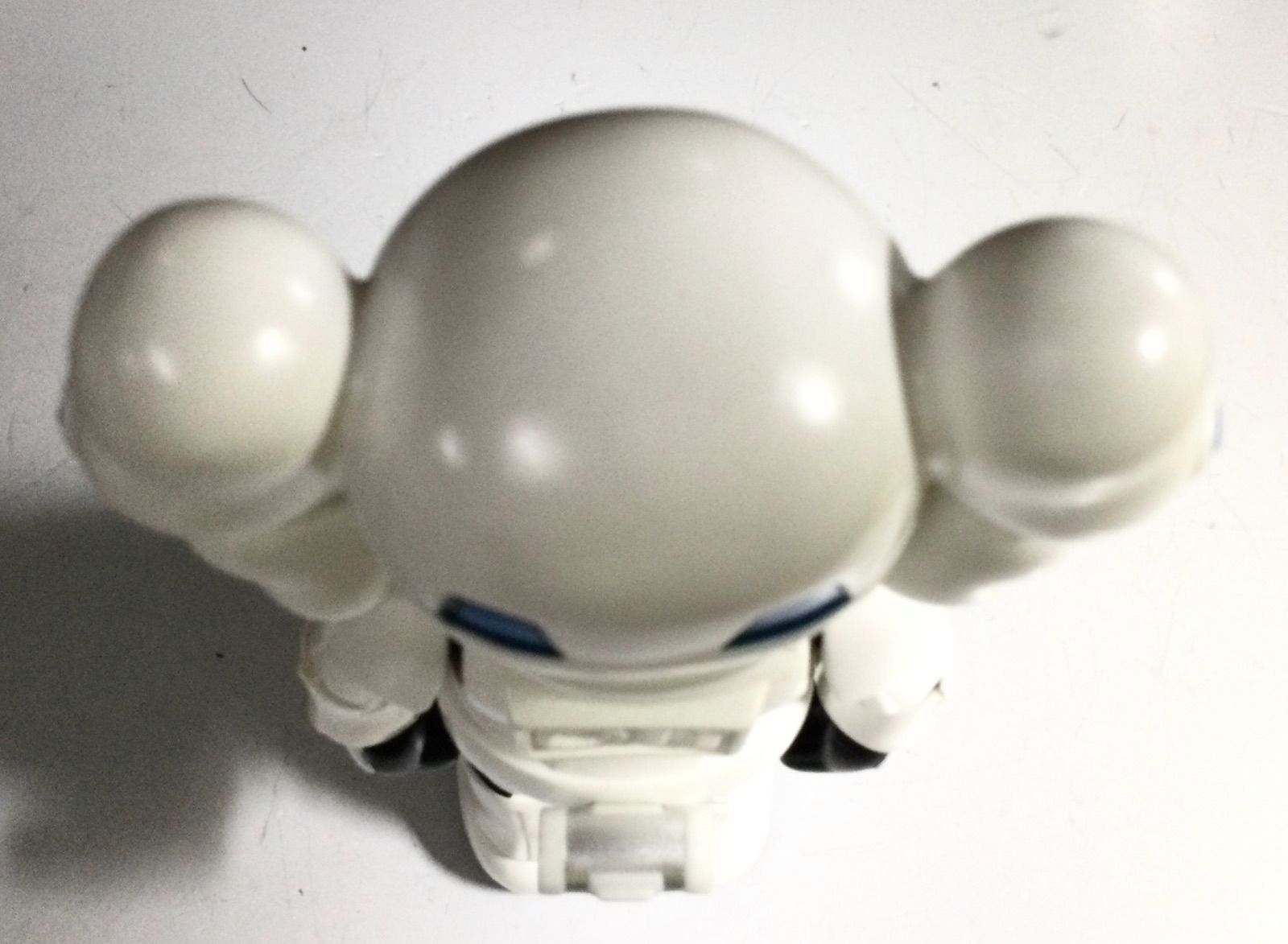 KAWS X STARWARS ストームトゥルーパー フィギュア 現状渡し