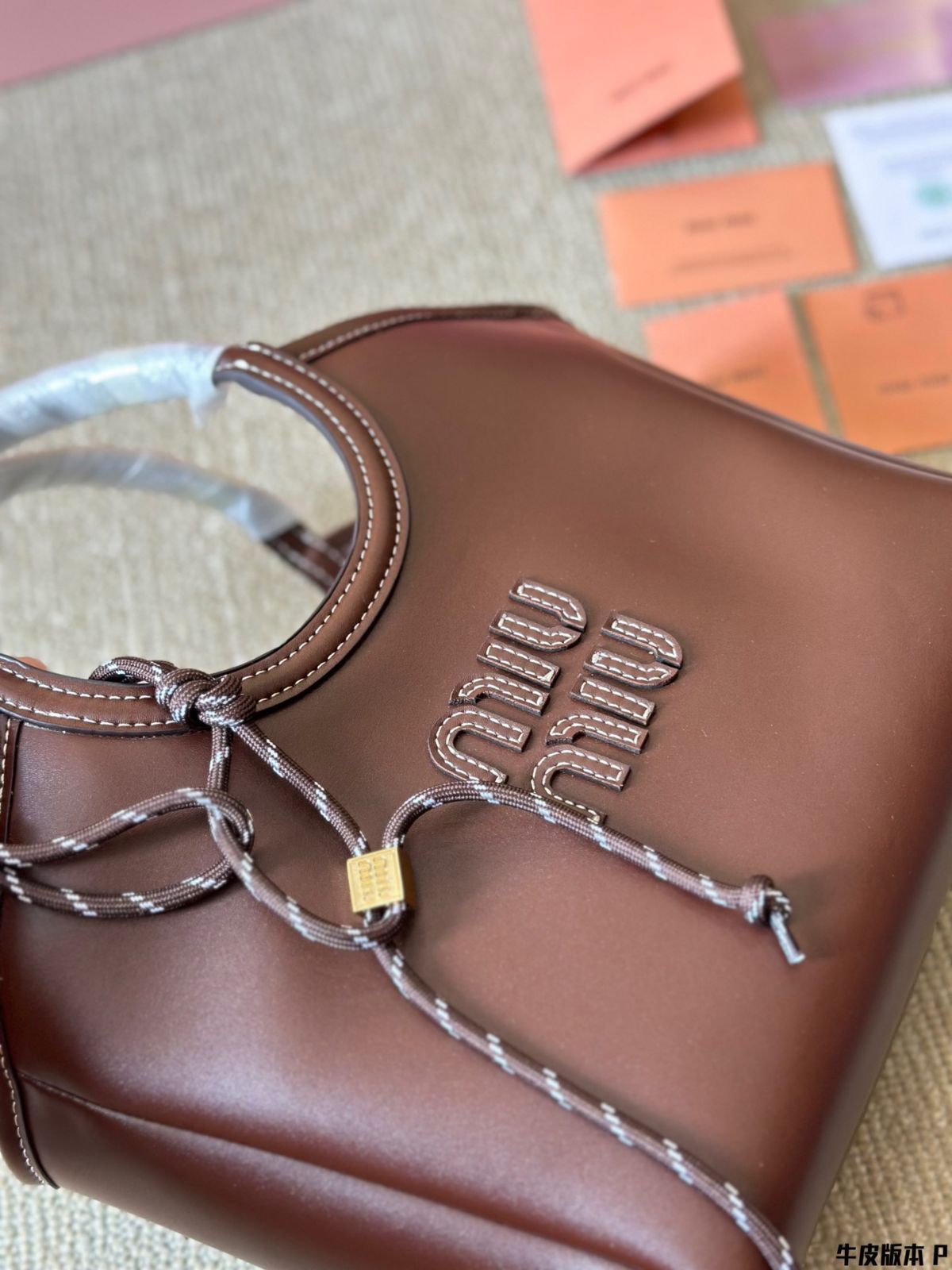 MiuMiu Aventure餃子バッグ|ハンドバッグ リュック 小銭入れ 手首バッグ 肩バッグ -MM輸入 STEELWINDOWSANDDOORS_COM