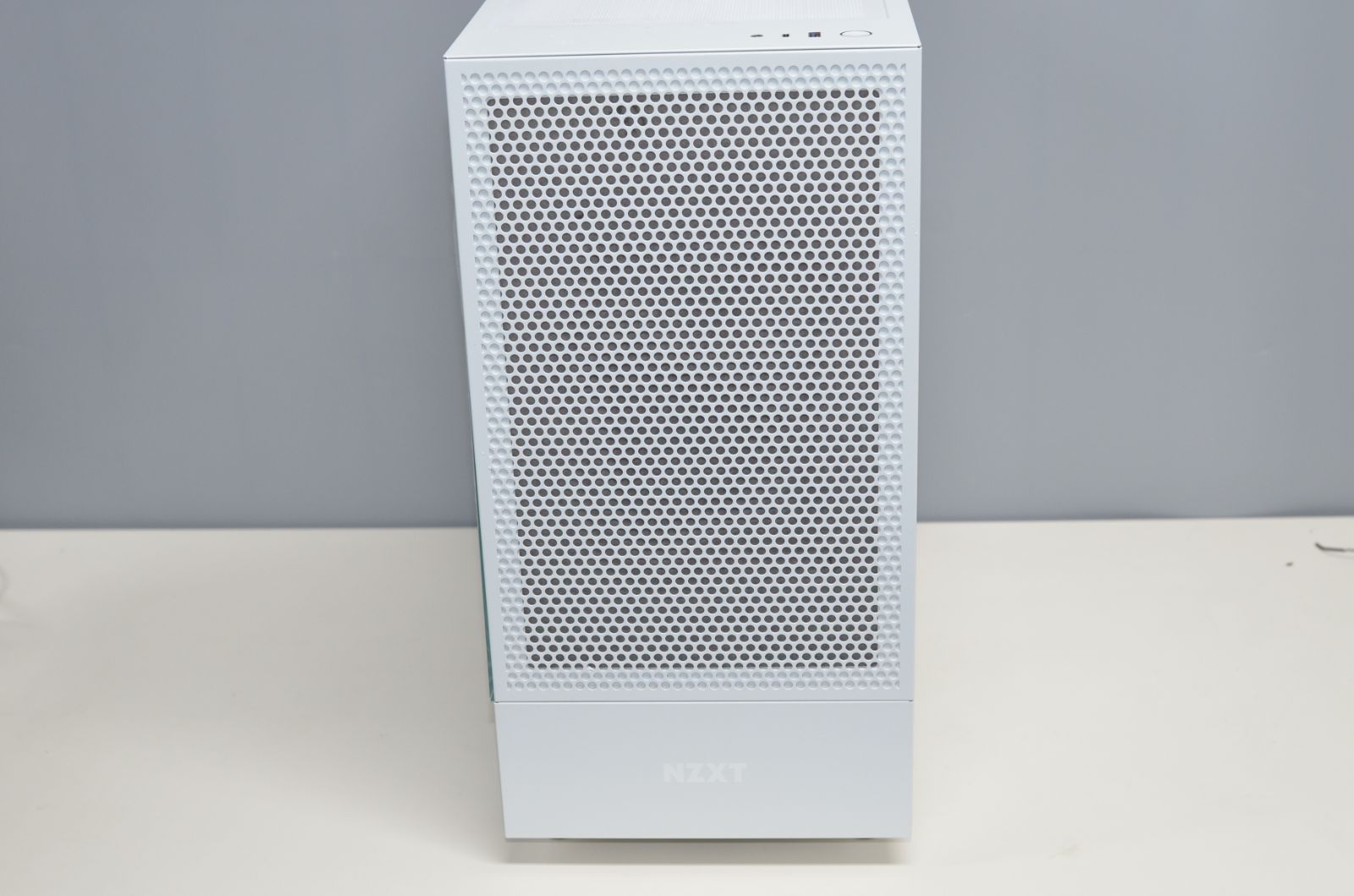 中古良品 自作ゲーミングデスクトップ/Windows11/core i9-9900K/SSD512GB/メモリ32GB/GTX1080/デスクトップPC 中古良品 自作ゲーミングデスクトップ/Windows11/core i9-9900K