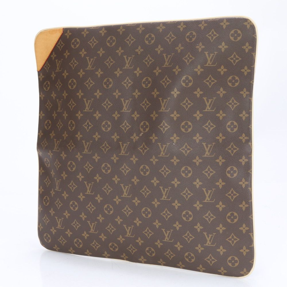 ルイヴィトン　モノグラム　座布団　インテリア 美品 ルイヴィトン モノグラム クッションカバー 座布団 雑貨