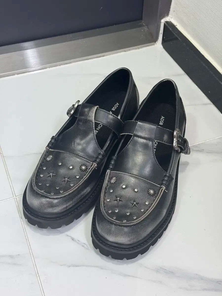 アンダーソンベル ウェスタン メリージェーン ローファー 42