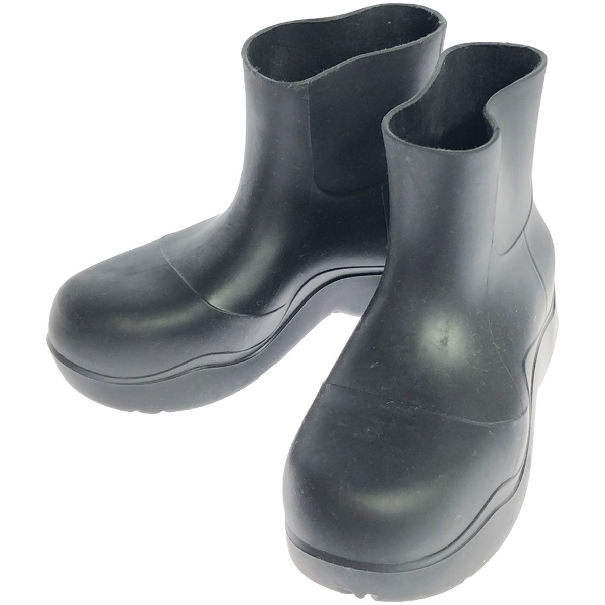 【人気✨】BOTTEGA VENETA⭐︎パドルブーツ⭐︎ラバーブーツ⭐︎黒⭐︎36 BOTTEGA VENETA ボッテガヴェネタ ラバー パドルブーツ ブラック