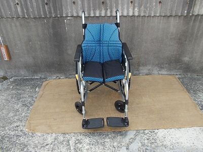 送料無料 一部地域を除く 自走式車椅子 ウルトラシリーズ NA-U2W TS-25-0918-06