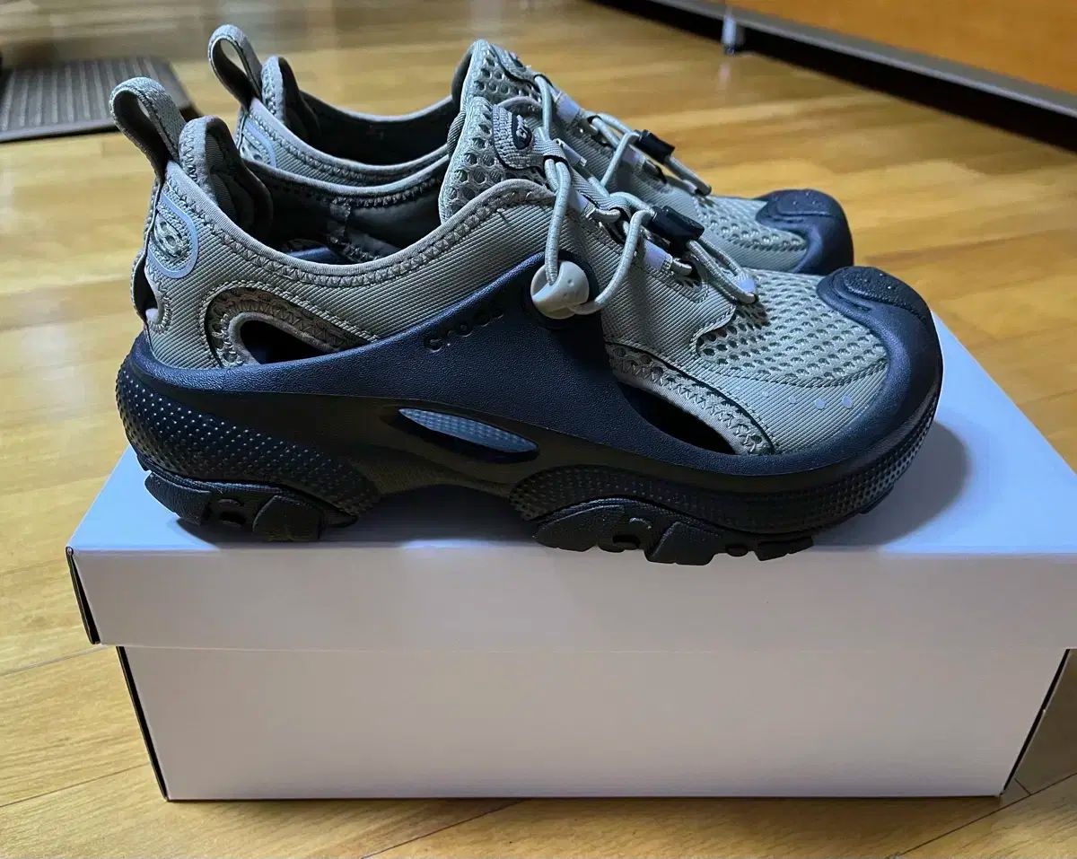 クロックス　トレイルブレイク2 27cm CROCS】Crocs Traibreak 2(スニーカー)｜シューズ｜emmi（エミ