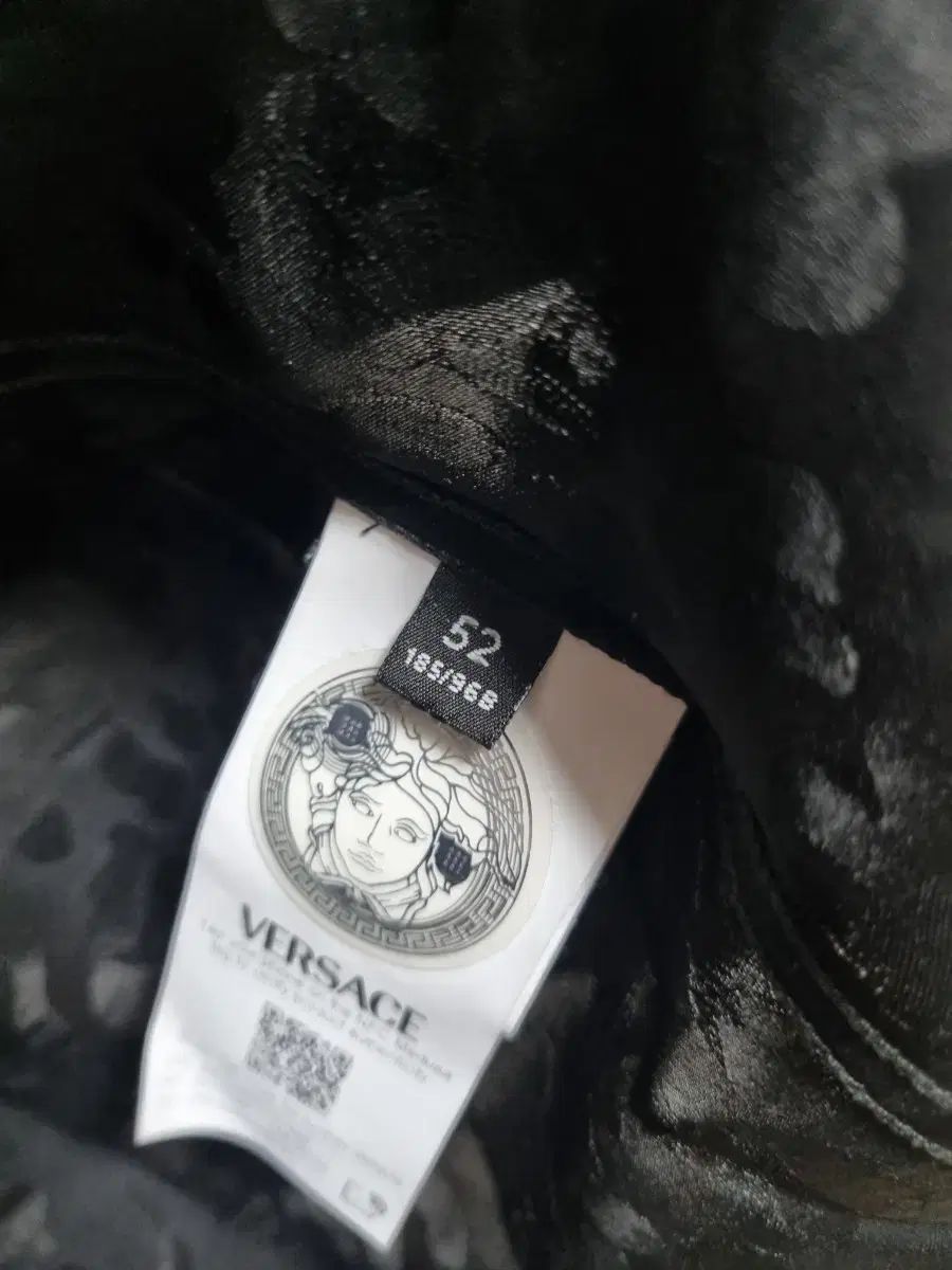 Versace ヴェルサーチェ