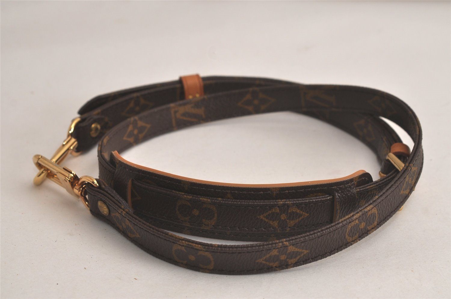 LOUIS VUITTON ルイ・ヴィトン ショルダーストラップ 新品 ルイ