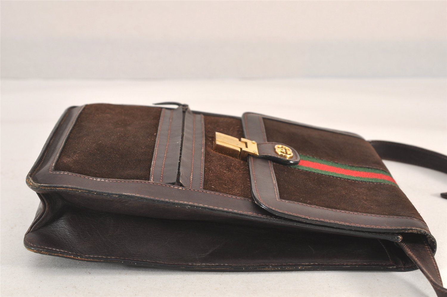 美品✨ GUCCI グッチ スエード シェリーライン クラッチバッグ ブラウン ✨美品✨GUCCI シェリーライン GG クラッチバッグ レザー