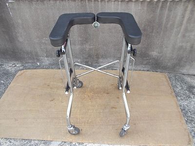 アルコー1S型 歩行器