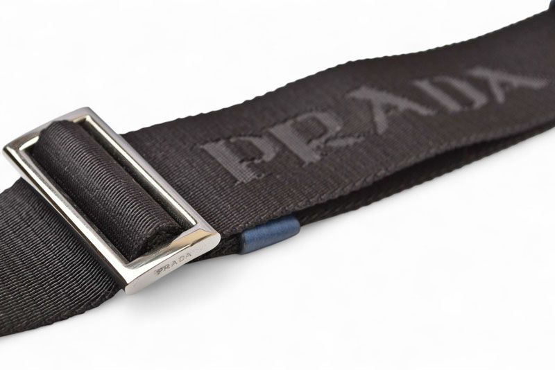 プラダ ショルダーバッグ PRADA クロスボディバッグ VIT DAINO/鹿革  