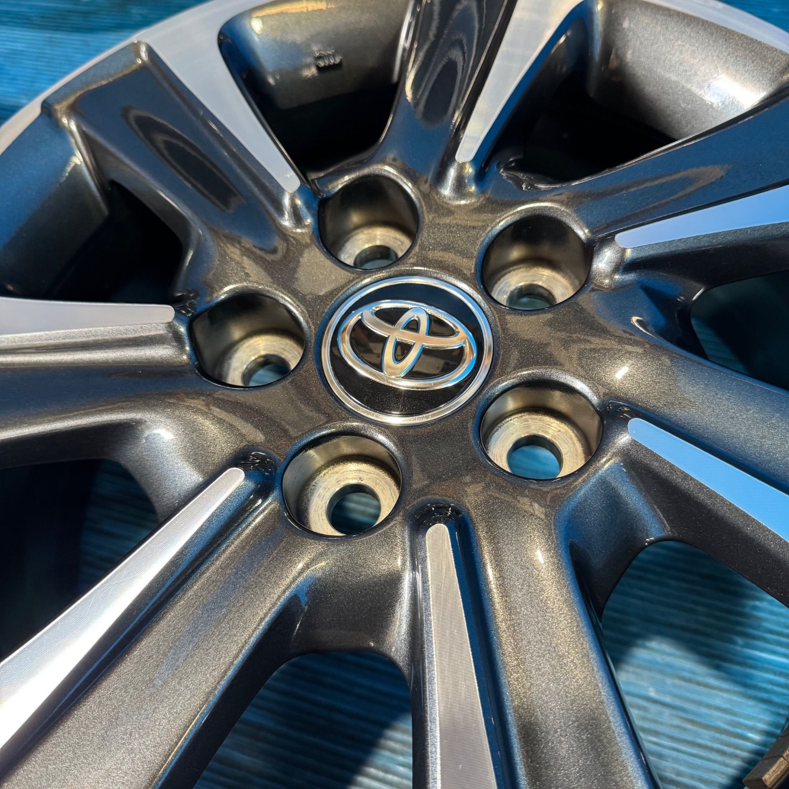 80系 ノア ヴォクシー エスクァイア 後期 純正 アルミホイール