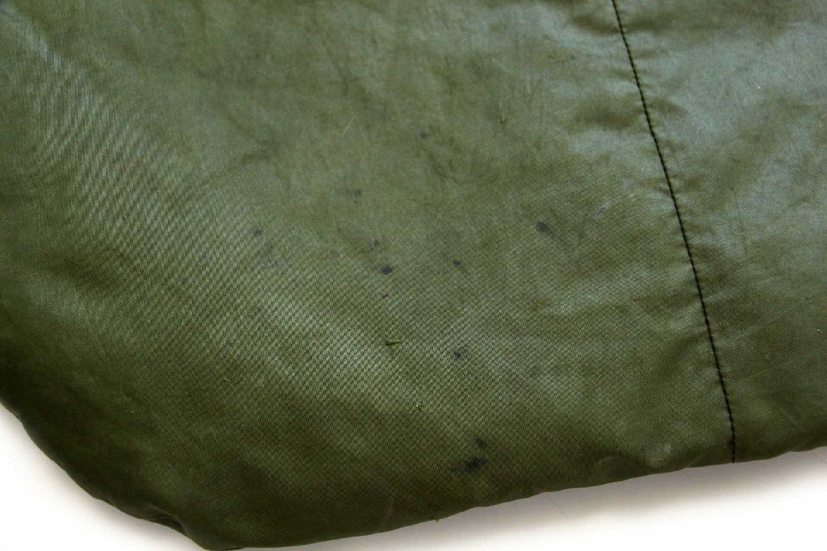 1970年ＵＳＡＦヘルメットバッグビンテージミリタリー米軍実物本物ＵＳＡ製アメリカ軍ＮＡＶＹ海軍空軍 1973米軍(アメリカ軍) ヘルメットバッグ ブラスジッパー 3rdモデル