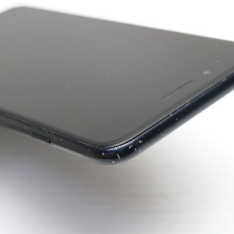 美品 SIMフリー iPhone7 PLUS お買い得品 32GB ブラック 即日発送