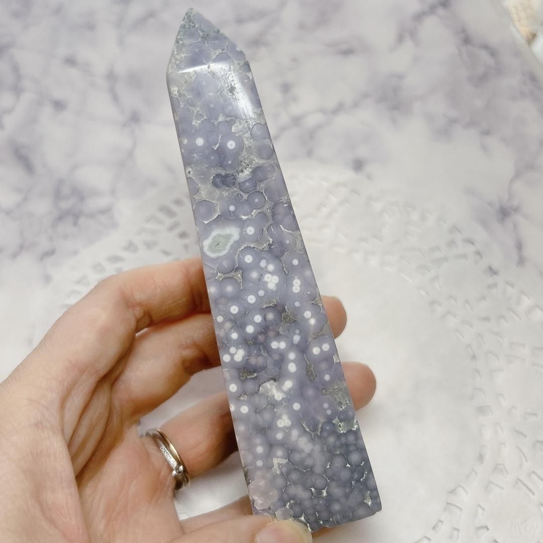 【E12251】グレープアゲート ポイント研磨　ぶどう状玉髄 グレープカルセドニー 天然石 鉱物 グレープアゲート 玉髄 カルセドニー ポイント研磨 ぶどう状玉髄 グレープ グレープクォーツ E11759グレープアゲート 97g