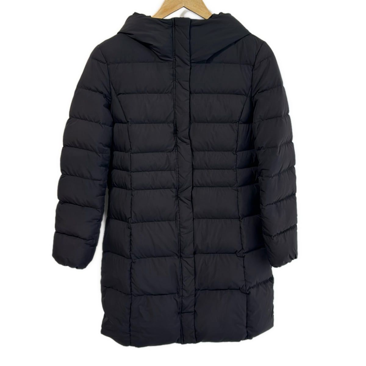 INDIVI インディビ ダウンコート サイズ38 M レディース - 黒 長袖 ジップアップ 冬