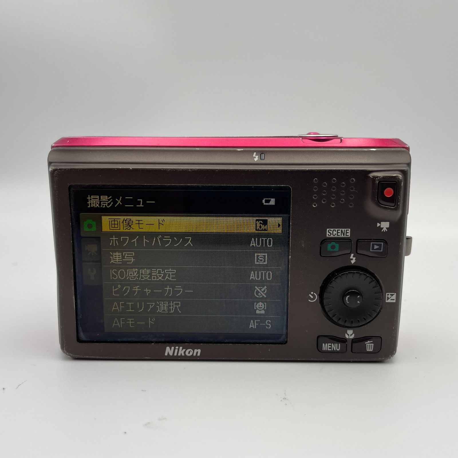 ピンク デジタルカメラ