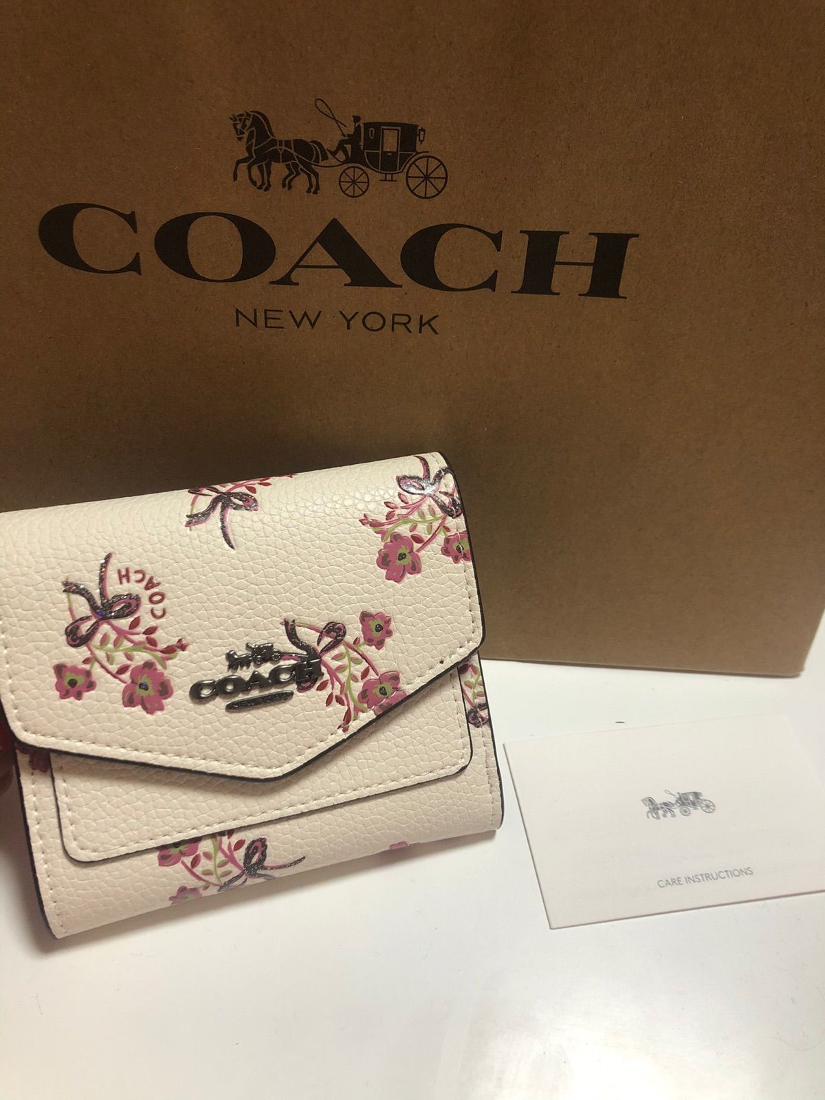 COACH コーチ 花柄 フラワー ミニ 財布 ウォレット 新色 - 小物