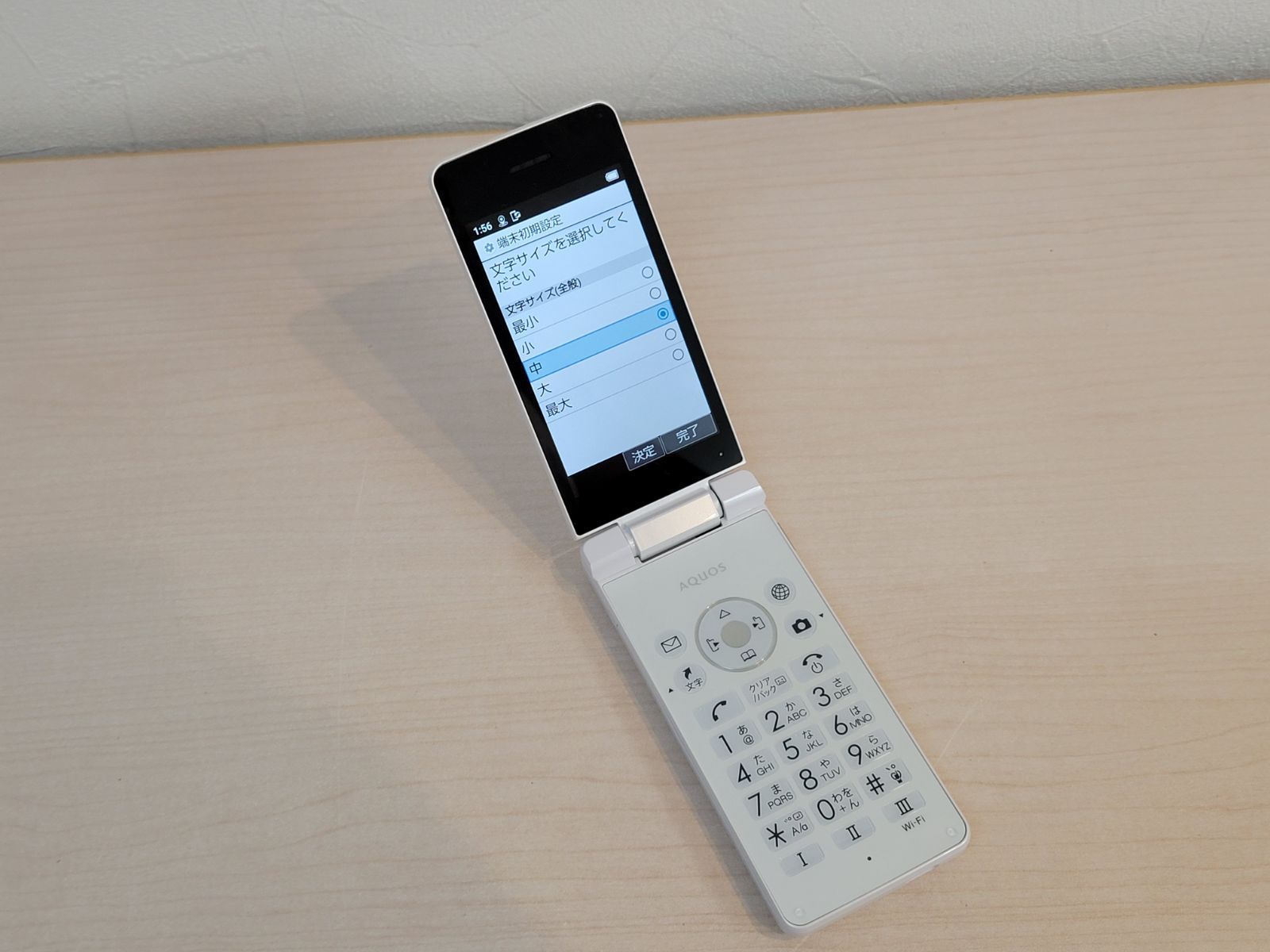 AQUOS ケータイ4 A206SH ワイモバイルのスペック・性能｜AQUOS