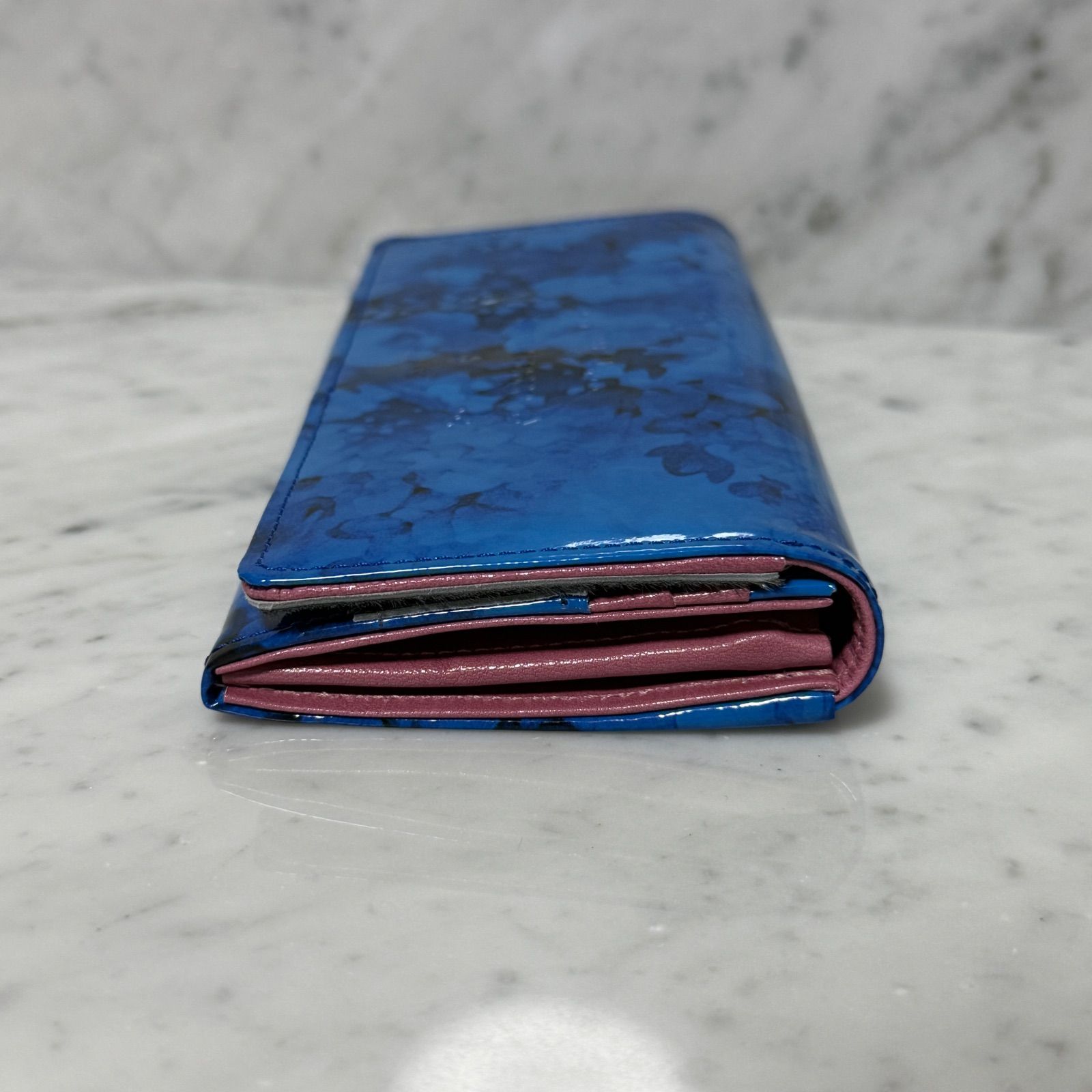 新品 未使用 FRUTTI DI BOSCO フルッティディボスコ 長財布 ブルー 青 