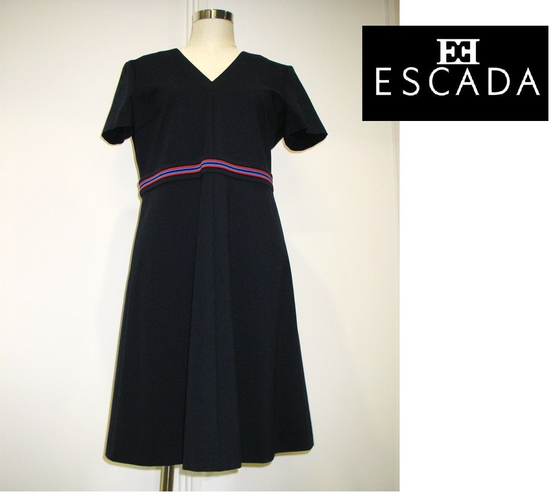 【新品・B品】ESCADA（エスカーダ） 春・夏物　フォーマル　ワンピース　ロイヤルブルー　ひざ丈ワンピース　※後ろのチャックの片方の取れ