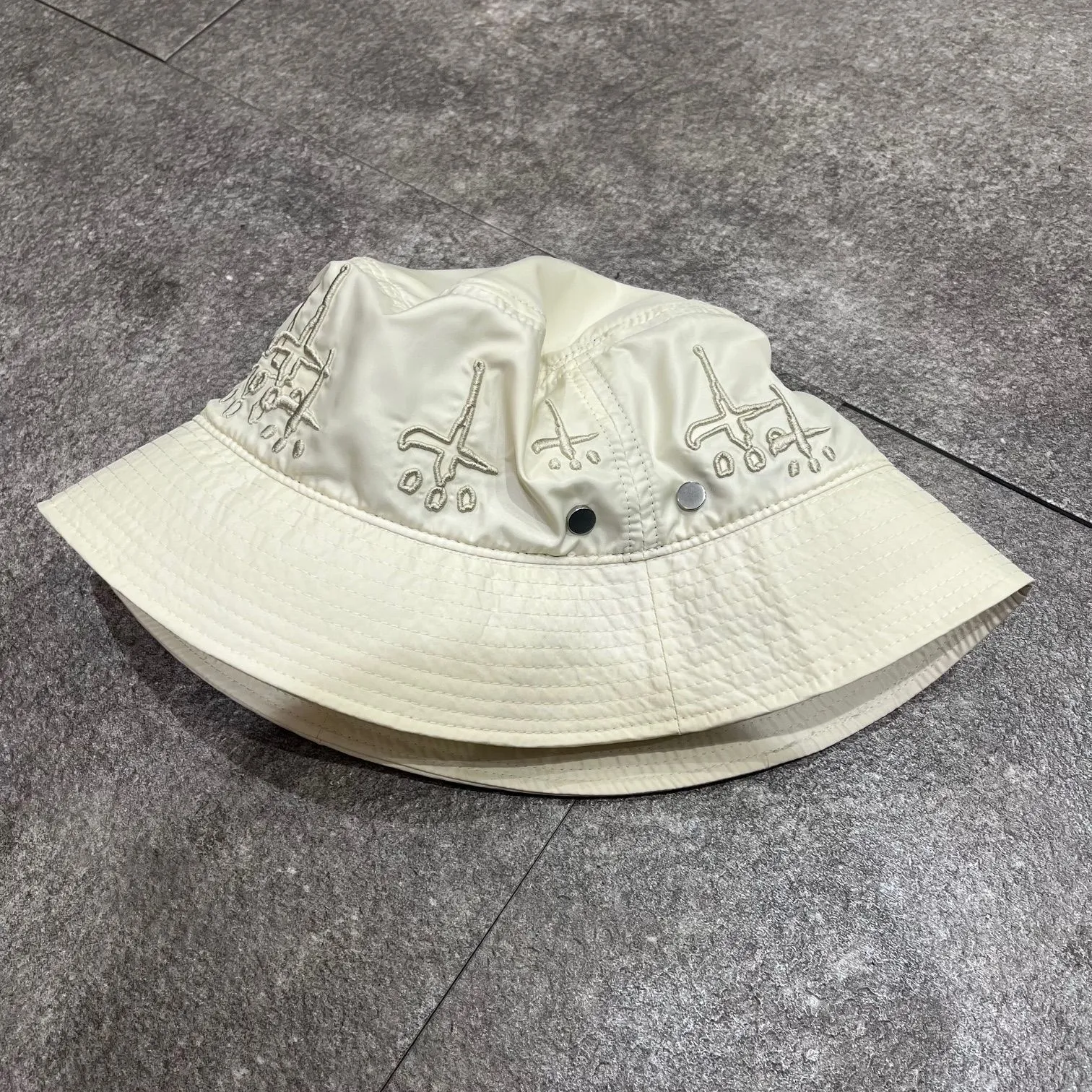cvtvlist (カタリスト) NYLON BUCKET HAT バケット