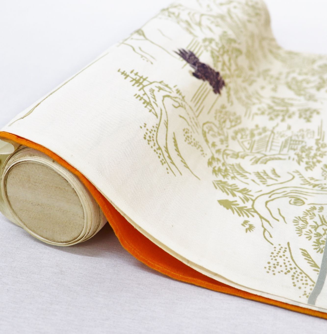 x094ita 手刺繍 名古屋反物　お値下げしました ZZ-274 名古屋帯 名古屋仕立て シルバー 扇形刺繍 金、銀糸 正絹