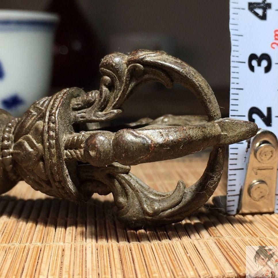 銅器 仏教  金剛杵 古美術 コレクション品 銅製 工芸品 彫刻装飾品置物 銅器 仏教 法器金剛杵 古美術 コレクション品 銅製 工芸品 彫刻