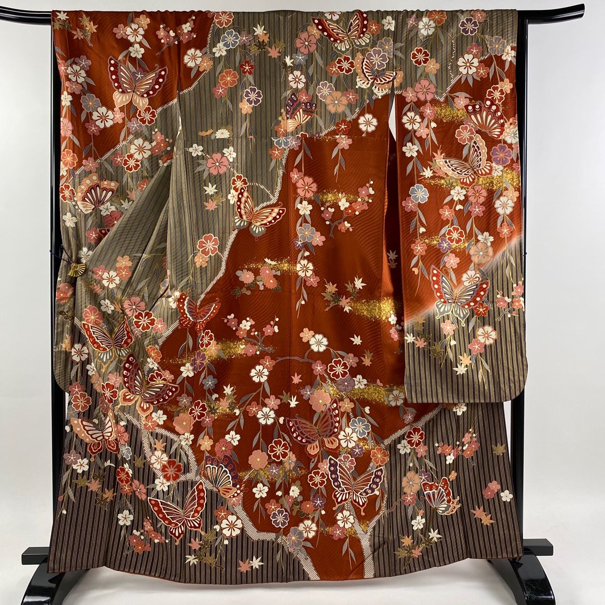 振袖 身丈163.5cm 裄丈66cm M 袷 蝶 桜 金糸 金彩 赤茶 正絹 