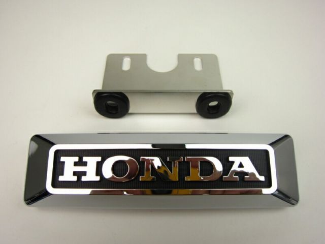 HONDA エンブレム ブラケット付 ダックス シャリーに ダックス、シャリィHONDAエンブレム(小)＆ブラケット - メルカリ