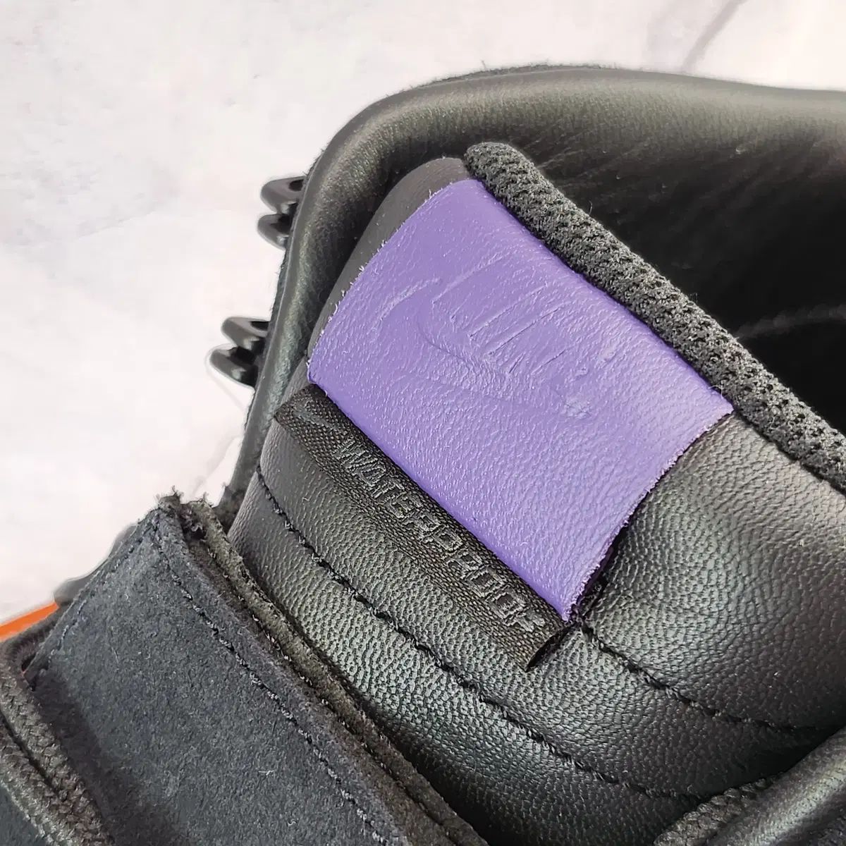 NIKE ナイキ 275 信号 黒 ブーツ 防水