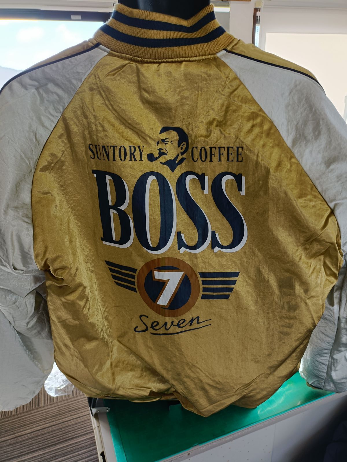 非売品 サントリー BOSS ボスジャンリバーシブル 20周年記念 非売品