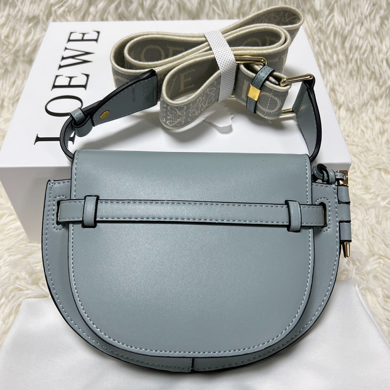 美品✨ロエベ LOEWE ショルダーバッグ