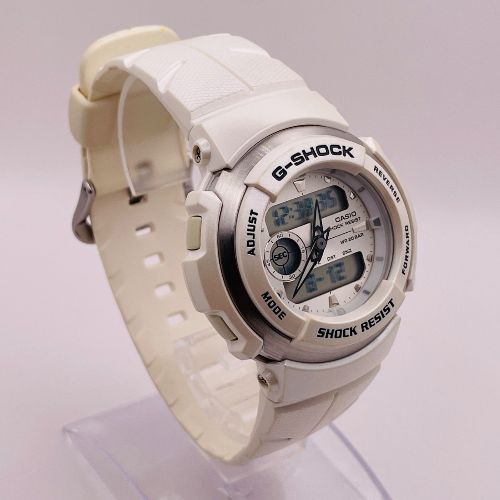 美品★可動品【CASIO カシオ】G-SHOCK Gショック GA-1000 SKY COCKPIT スカイコックピット ツインセンサー アナデジ 中古 美品カシオ Gショック クレイジーカラーズ 6900 PL ホワイト 腕時計