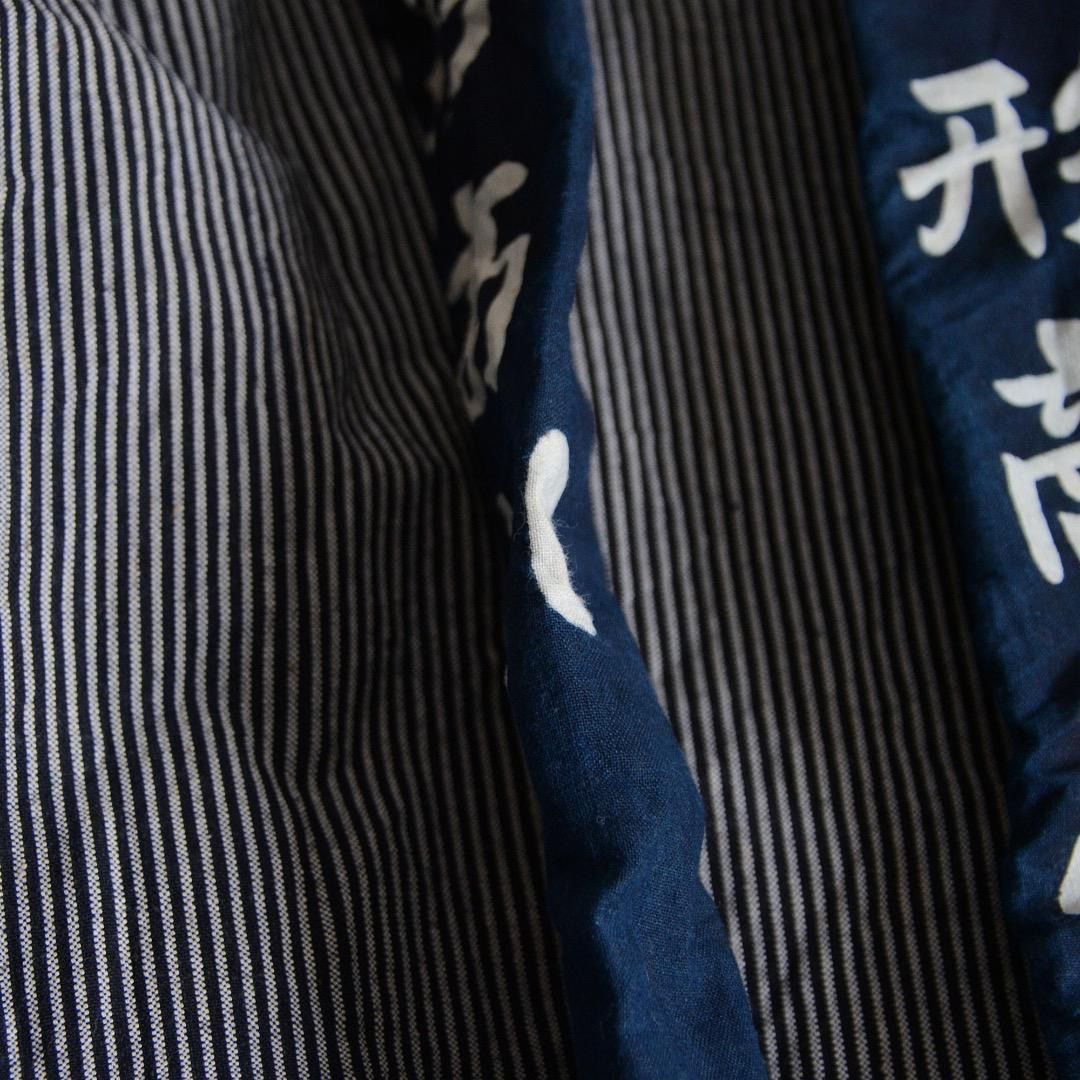 平和屋着物■極上　本場奄美大島本泥染　赤塚次男　道行コート　スリーシーズン　春夏秋　塵除け　ロング丈　証紙付き　逸品　DZAB1587kh5 平和屋着物□極上 本場奄美大島本泥染 赤塚次男 道行コート スリー