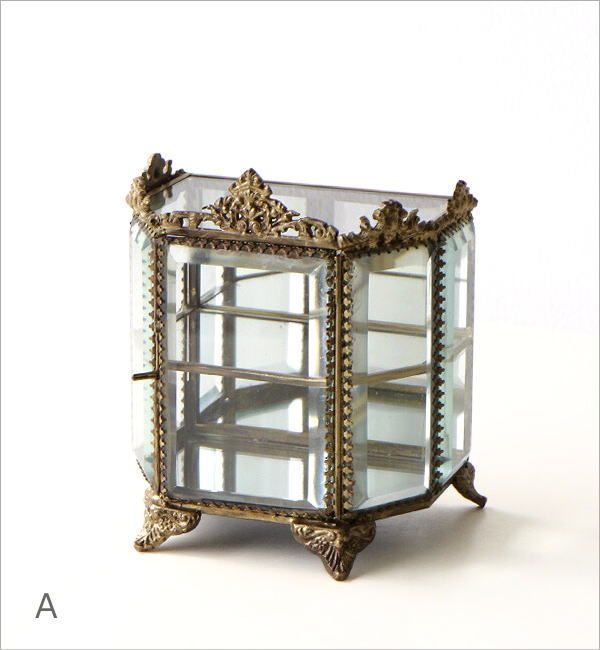 レトロな真鍮とガラスの ケース