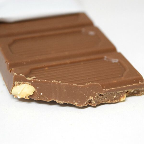 チョコレート ギフト 高級 PeopleTree（ピープルツリー）チョコレート ヘーゼルナッツ 50g 22個セット11/5〜順次発送 チョコレート ギフト 高級 PeopleTree（ピープルツリー）チョコレート