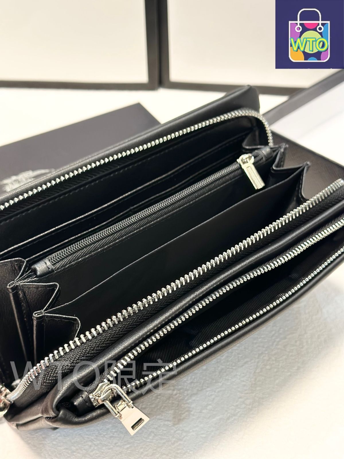 本日限定特価】バーバリー メンズ レザー ハンドバッグ 21×11cm