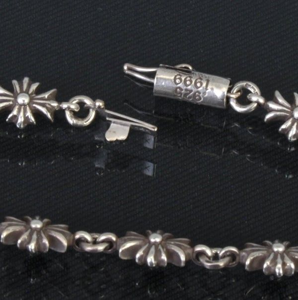 CHROME HEARTS(クロムハーツ)フローラルクロスコーナー ピンバッジ