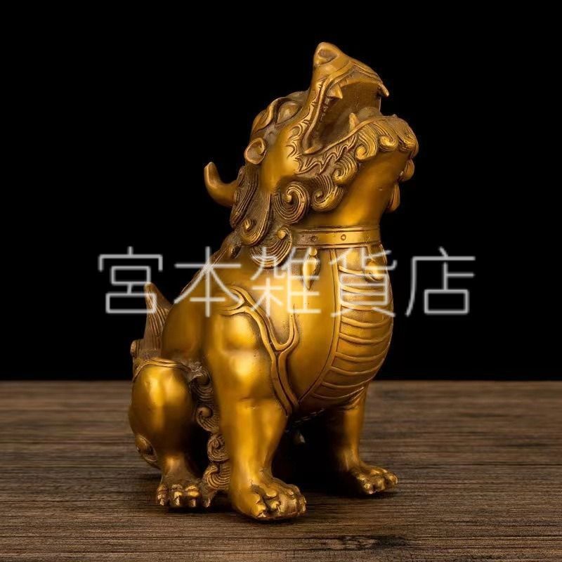 獅子 ライオン 置物 オブジェ 金 ゴールド 黄金 風水グッズ オーナメント 装飾品 運気 風水 開運 健康運 出世運 家庭運 家内安全 銅製 財運 縁起物 インテリア かっこいい