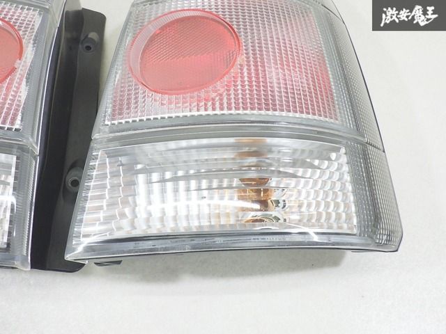 ストア出品 傷少なめ】 スバル 純正 RA1 RA2 プレオ RS テール