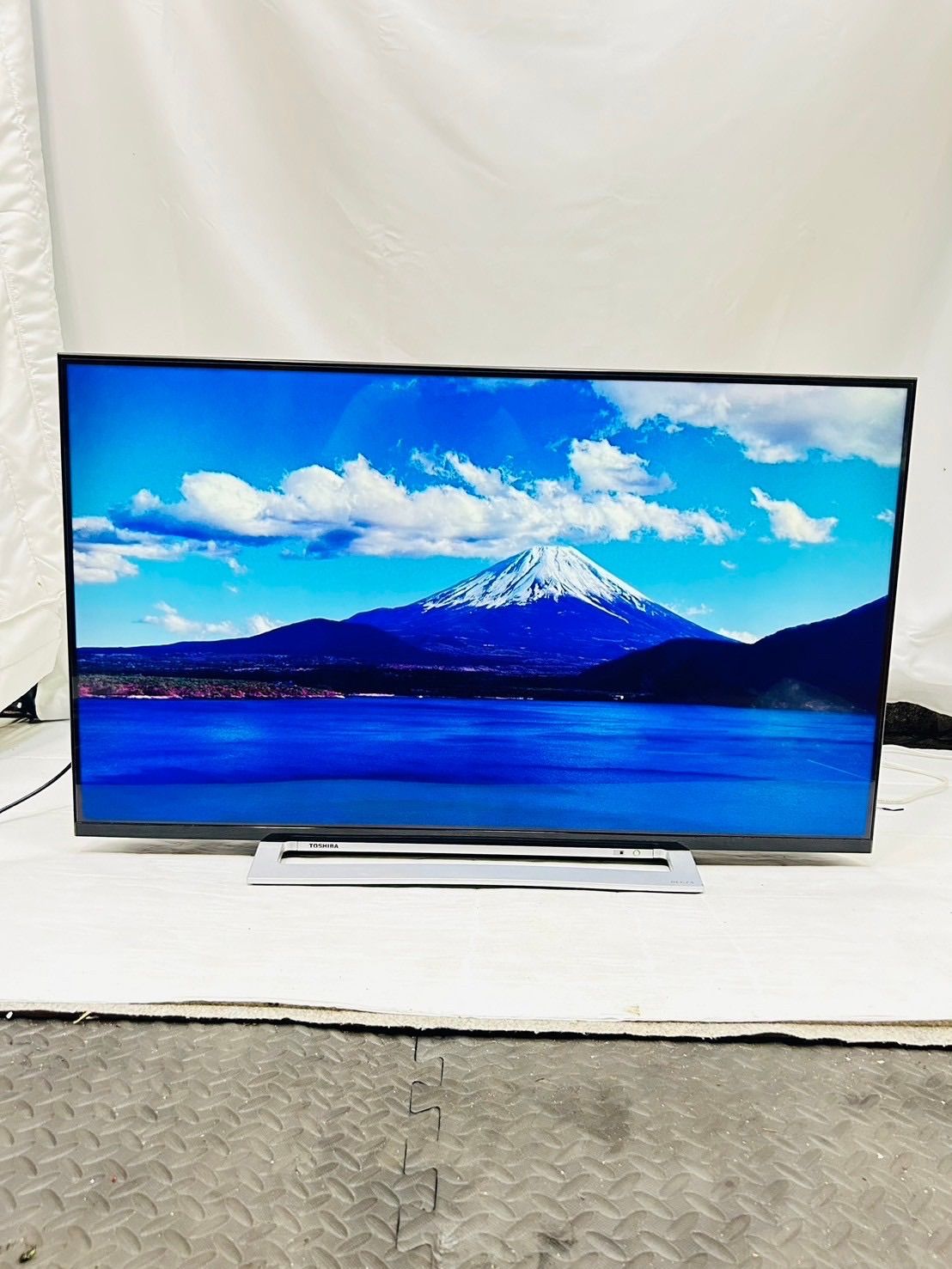 TOSHIBA REGZA 43型液晶テレビ 43M520X 2018年製 - メルカリ