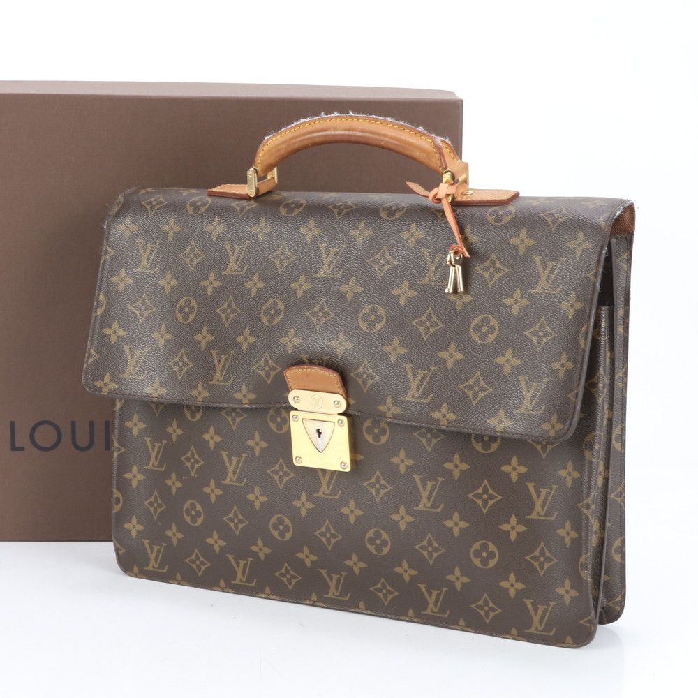 ★さらにお値下げ★【美品】LOUIS VUITTON ルイ ヴィトン ロブスト1 楽天市場】LOUIS VUITTON ルイ ヴィトン ロブスト1 タイガ