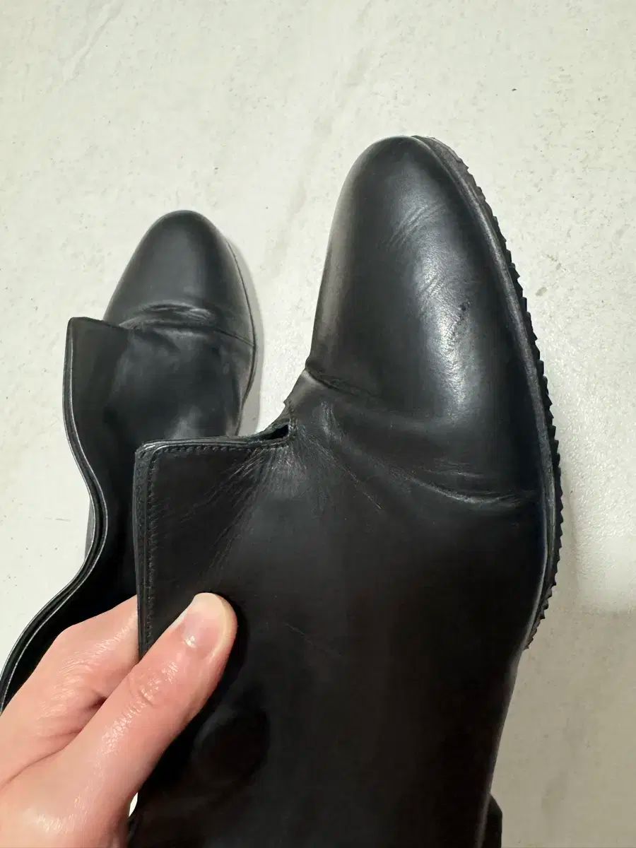 フラット