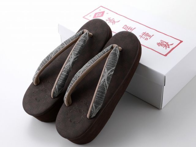 ヴァイスシュヴァルツ バンドリコレクション品まとめてセットサインカード複数ある。 ヴァイスシュヴァルツ バンドリコレクション品まとめてセット