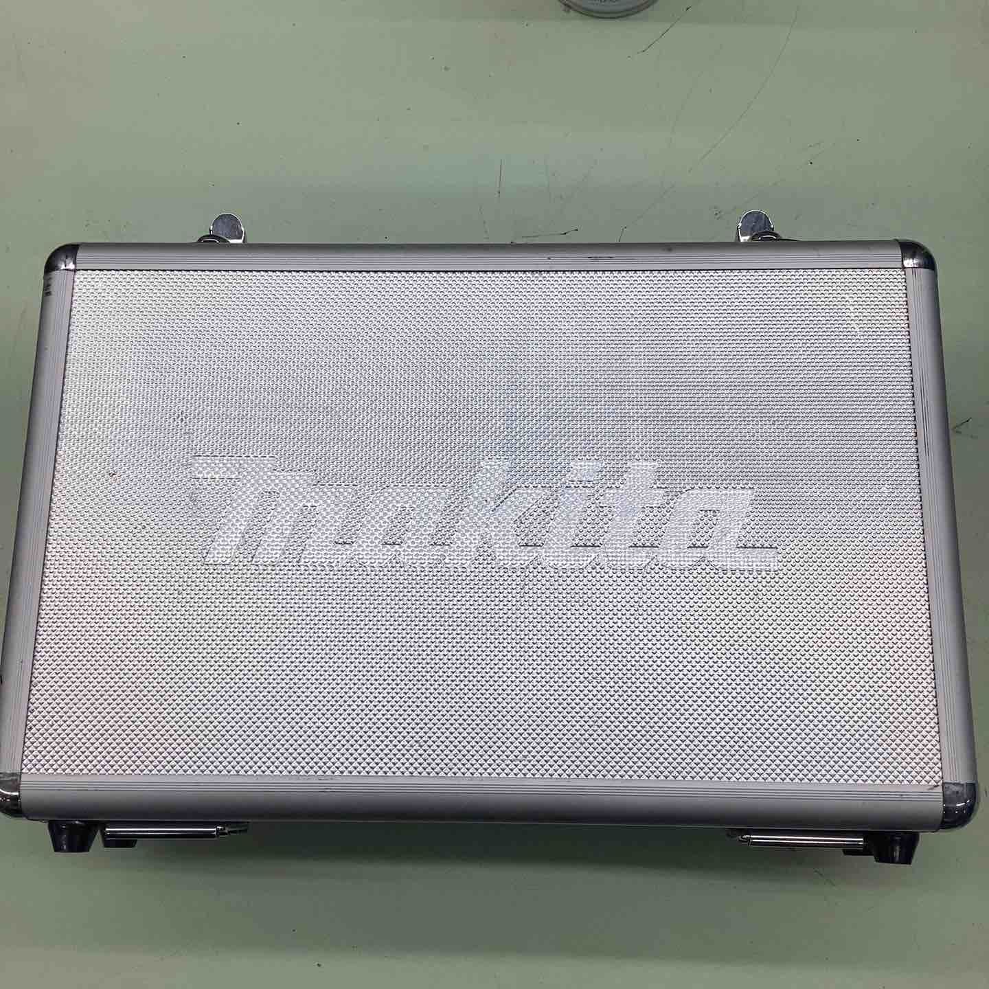 マキタ makita