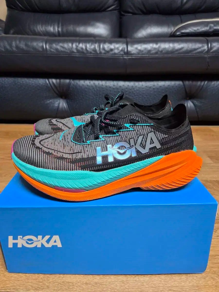 HOKA ONE ONE ホカオネオネ マッハ x2 260D
