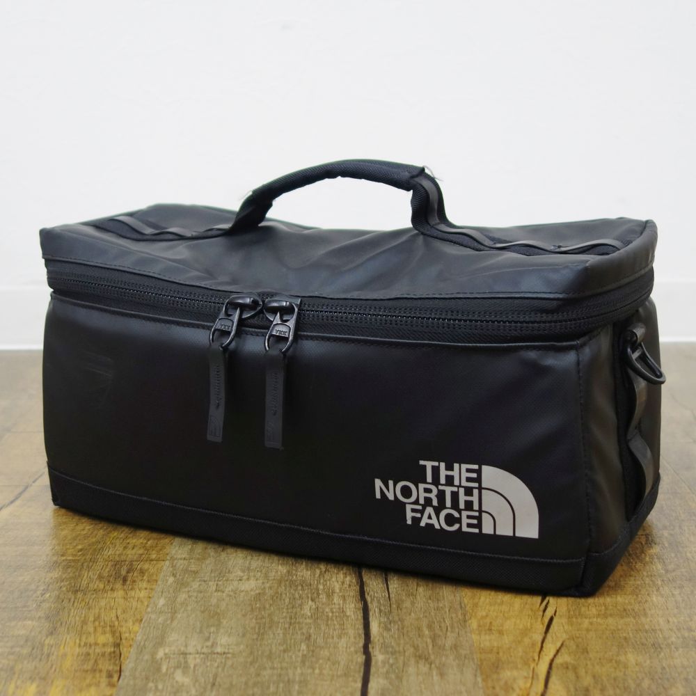 ザ ノースフェイス THE NORTH FACE PADDED TOOL BOX - メルカリ ザ ノースフェイス THE NORTH FACE PADDED TOOL BOX - メルカリ