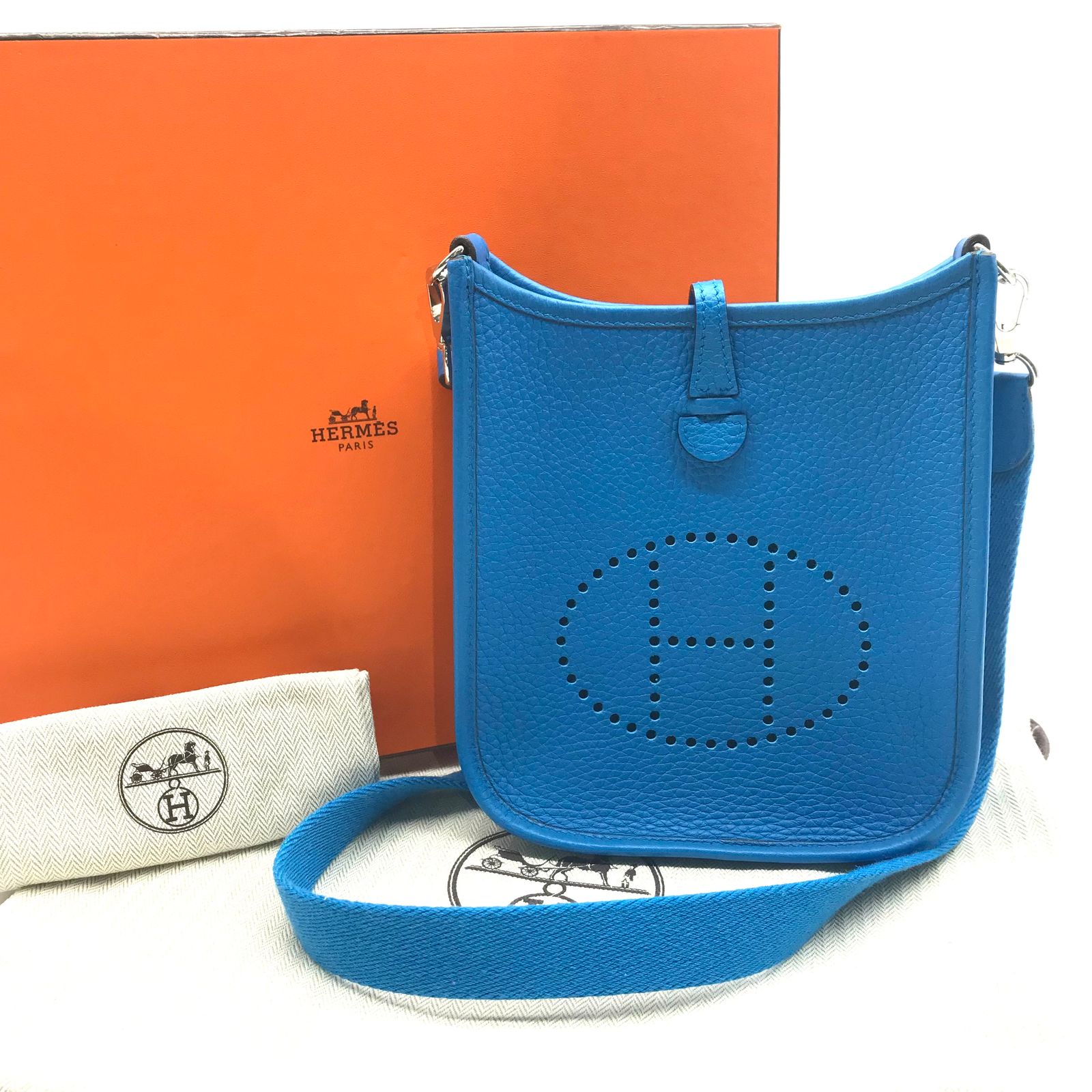 HERMES エルメス エヴリン TPM アマゾン トリヨン ブルー ザンジバル ショルダー バッグ P金具 A刻印 k692
