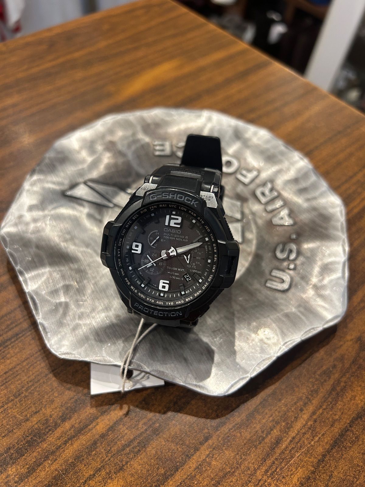 ALWAYS 24AW OUT OF STOCK トラックジャケット XL 黒 ALWAYS 24AW OUT OF STOCK トラックジャケット XL 黒 美品 タグ