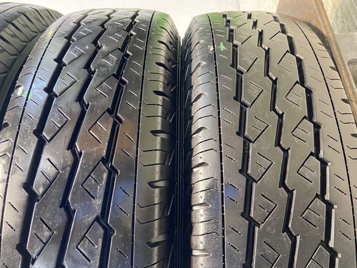 BRIDGESTONE(ブリヂストン) ECOPIA R710 195⁄80R15 107 195/80R15 107 